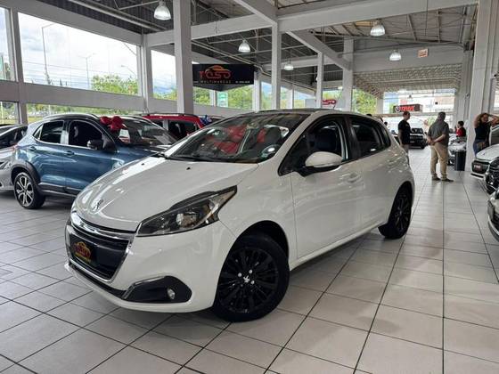 PEUGEOT 208 1.6 ALLURE 16V FLEX 4P AUTOMÁTICO PEUGEOT 208 1.6 ALLURE 16V FLEX 4P AUTOMÁTICO